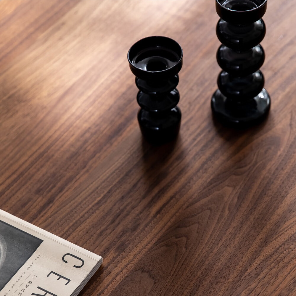 Кофейный стол овальный из дерева с 2-мя ящиками Coffee Walnut Table