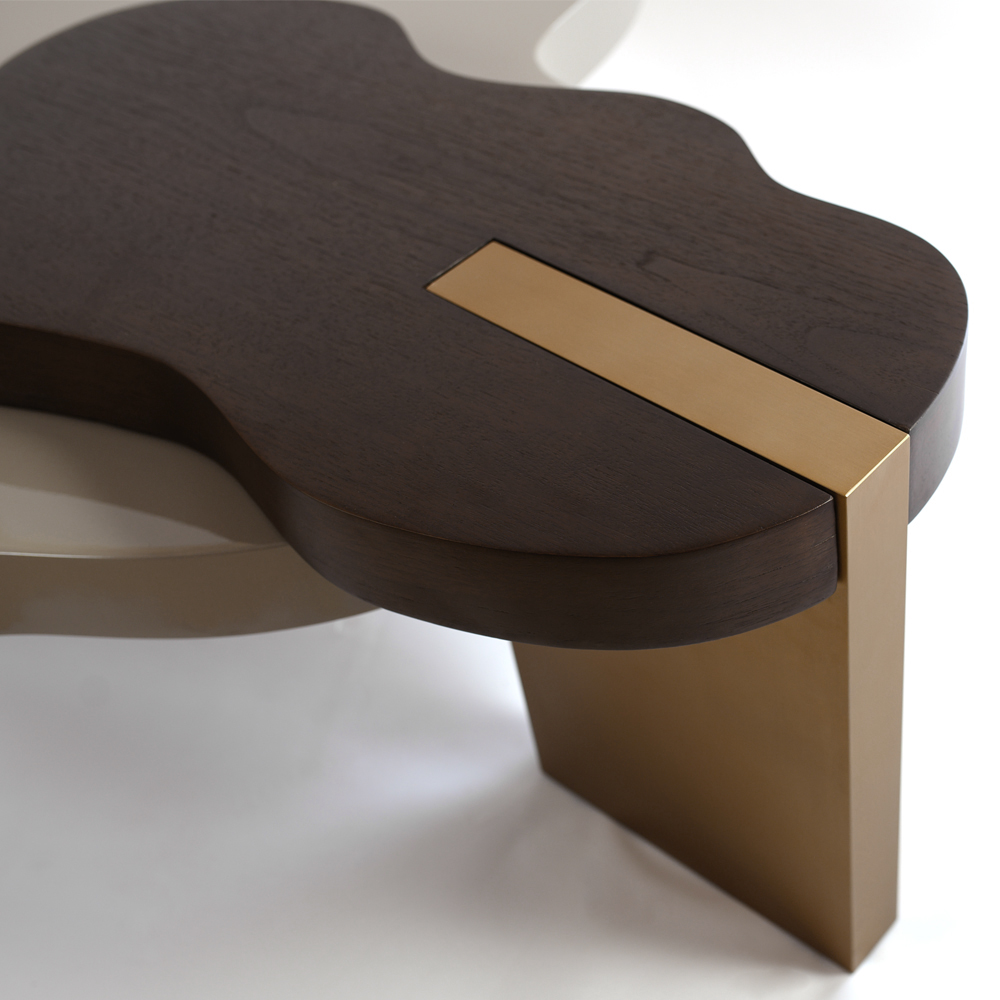 Кофейный стол со столешницей волнистой формы Gale Curved Coffee Table