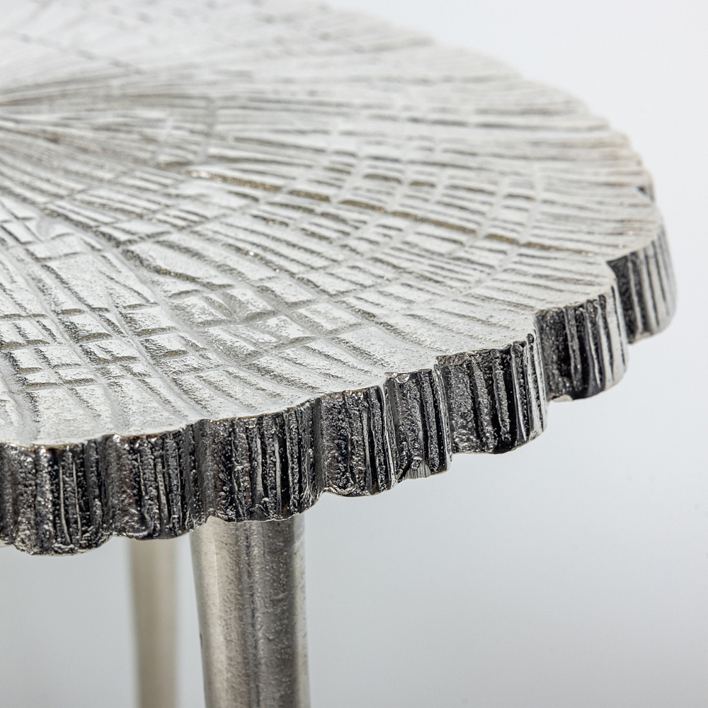 Кофейный столик из металла Hoodny Lotus