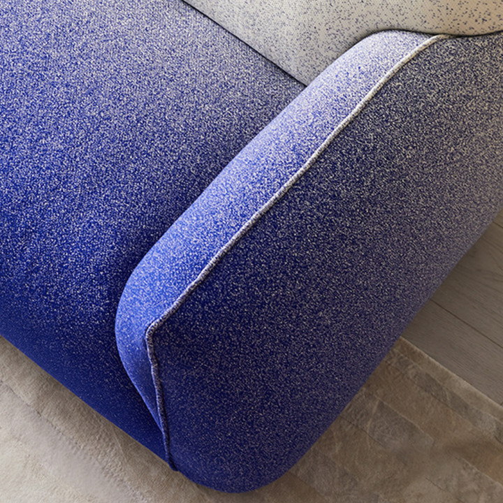 Кресло Gradient Blue Armchair
