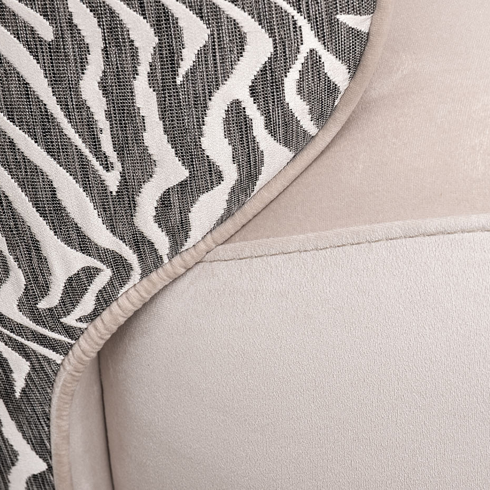 Кресло без подлокотников бежевое с принтом Macrocosm