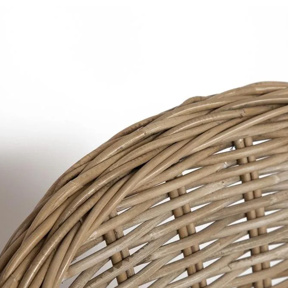 Кресло из ротанга с подушкой Nest бежево-серое