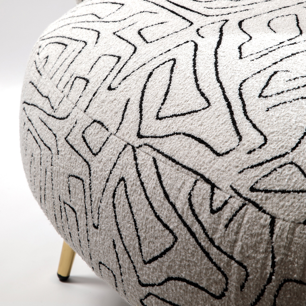 Кресло мягкое с принтом на золотистых ножках Onlooker