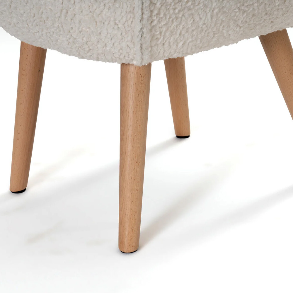 Кресло на деревянных ножках с обивкой из ткани букле Aldo Boucle Armchair