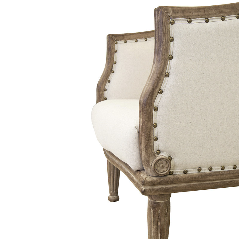 Кресло низкое с мягкой обивкой из льна на 4-х деревянных ножках Emile Armchair beige