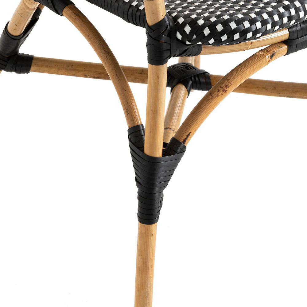 Кресло плетеное из ротанга Ronald Black White Rattan Chair
