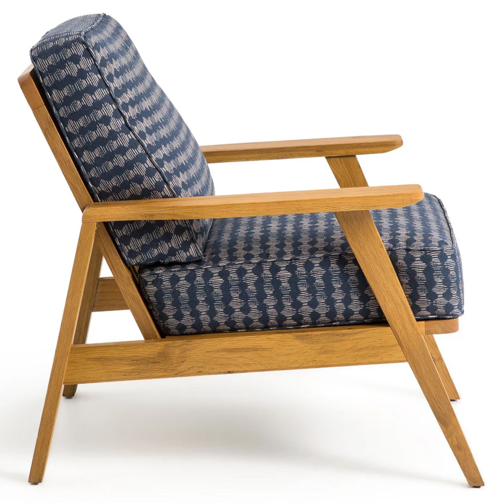 Кресло с каркасом из массива дуба Deniaud Oak Blue Print Armchair