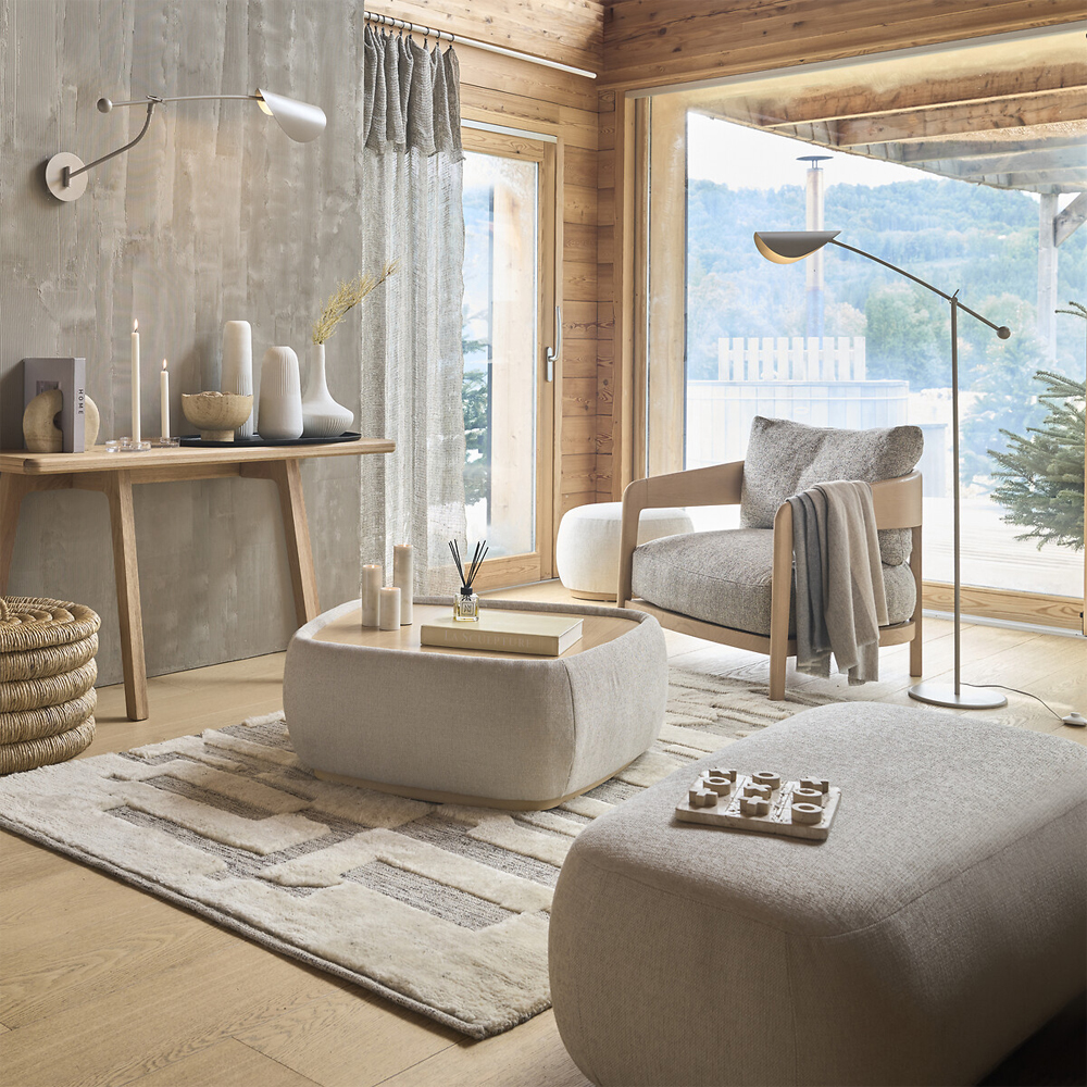 Кресло с каркасом из массива ясеня Deniaud Ash Grey Armchair
