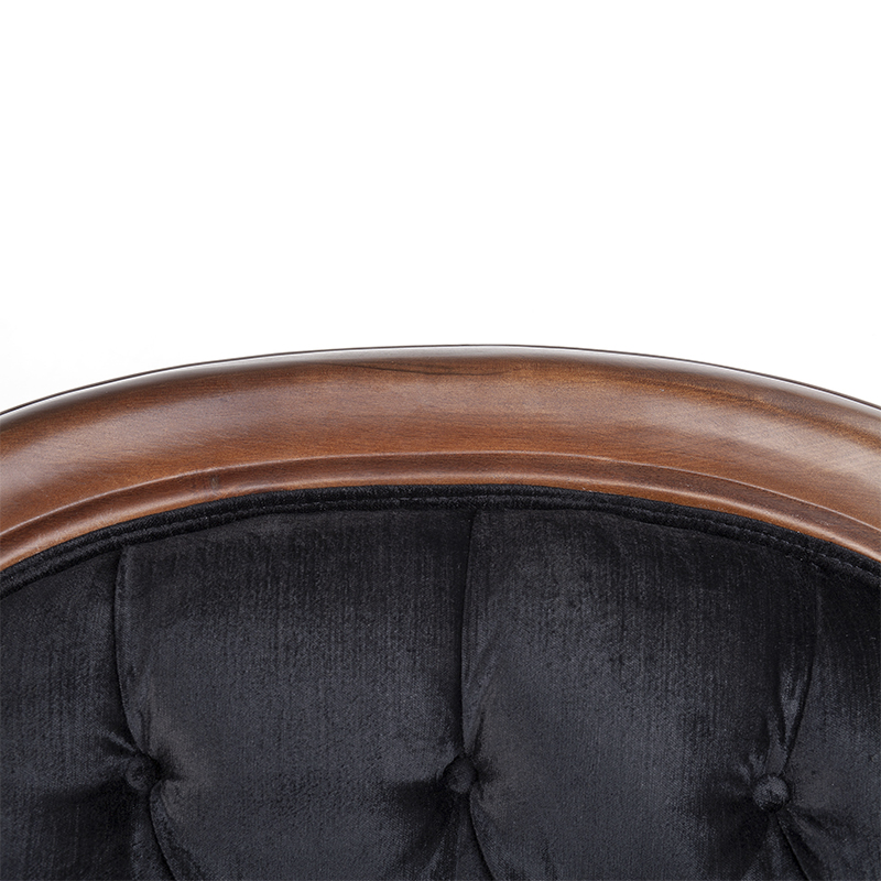 Кресло с мягкой обивкой из черного велюра на 4-х деревянных ножках Evelyn Classical Armchair
