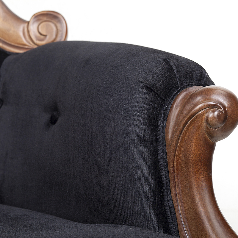 Кресло с мягкой обивкой из черного велюра на 4-х деревянных ножках Evelyn Classical Armchair