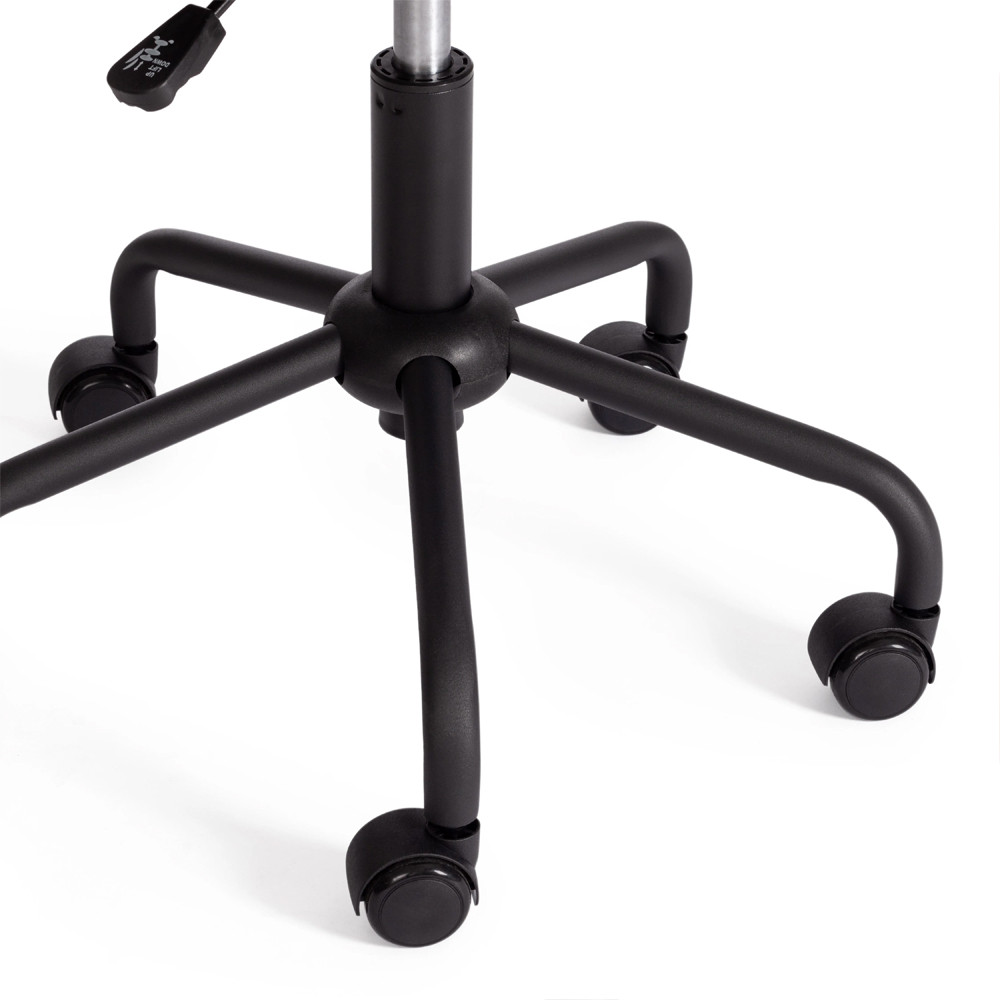 Кресло с обивкой из высокопрочной экокожи Arked