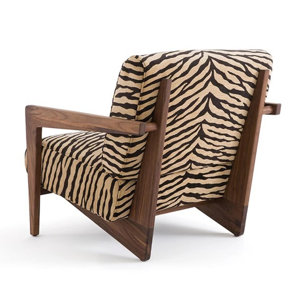 Кресло с обивкой из шенилла с тигровым принтом Tiger Chair