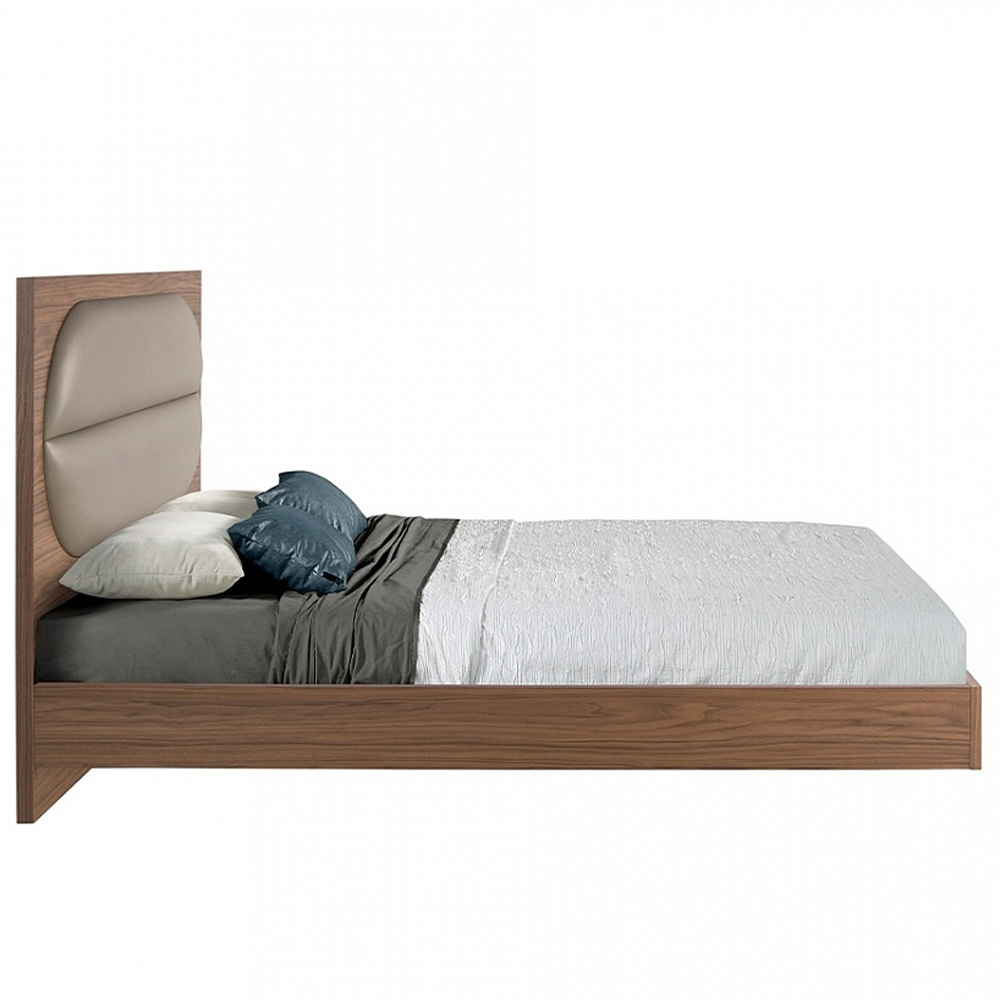 Кровать двуспальная с высоким изголовьем из дерева и подушек из экокожи Modern Look