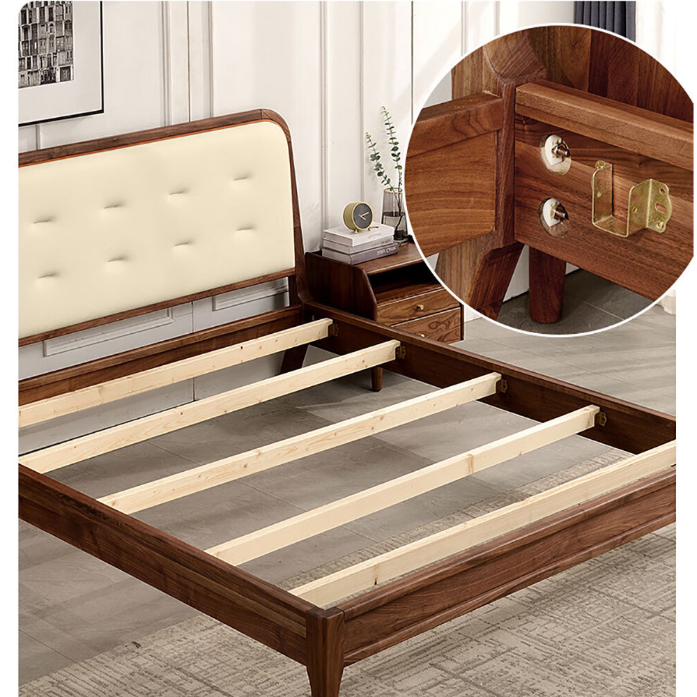 Кровать двуспальная с каркасом из дерева и мягким изголовьем Moon Walnut Bed