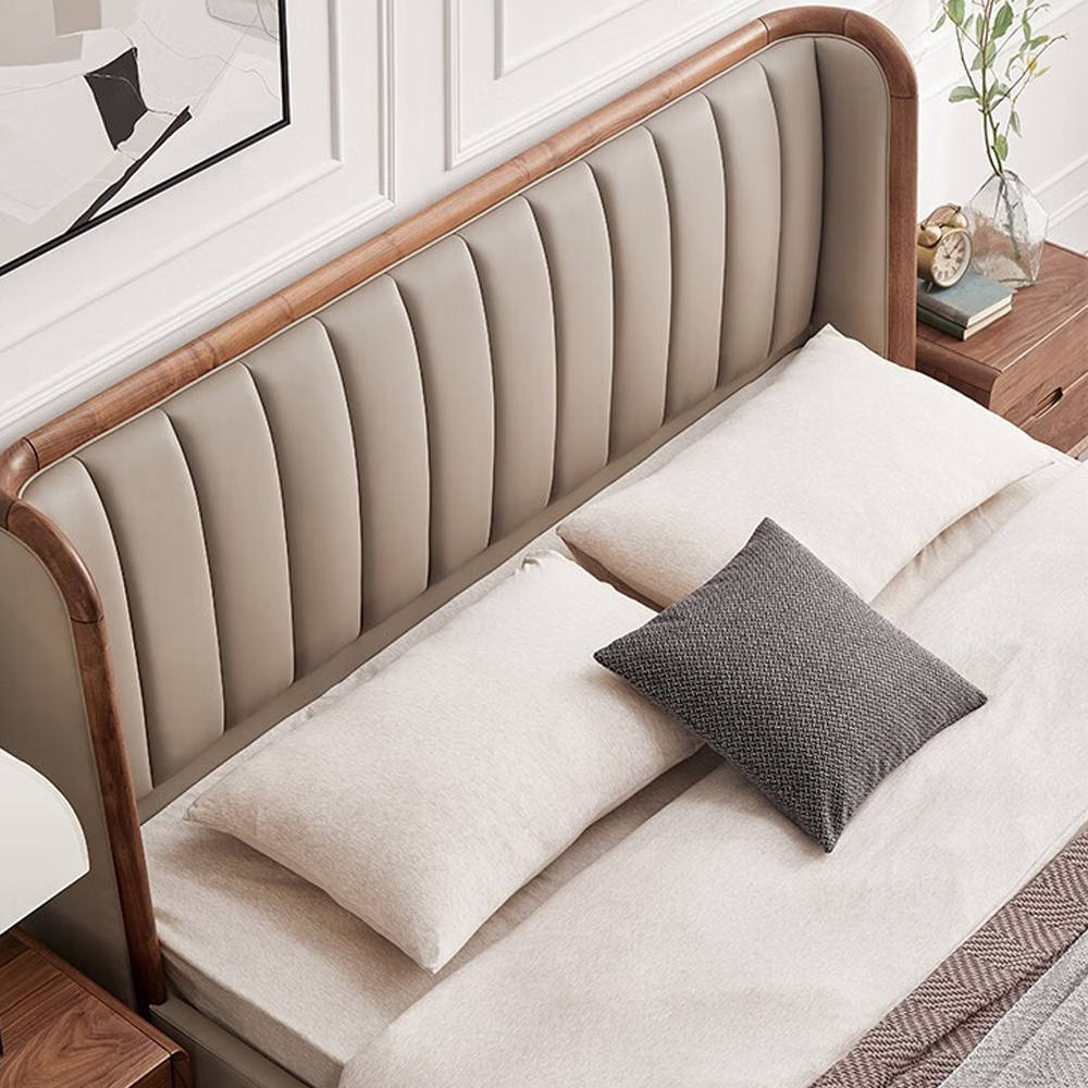 Кровать двуспальная с мягким изголовьем Moon Walnut Bed
