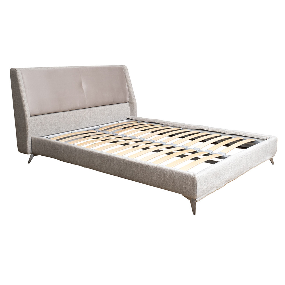 Кровать двуспальная серая Heart of the Bedroom