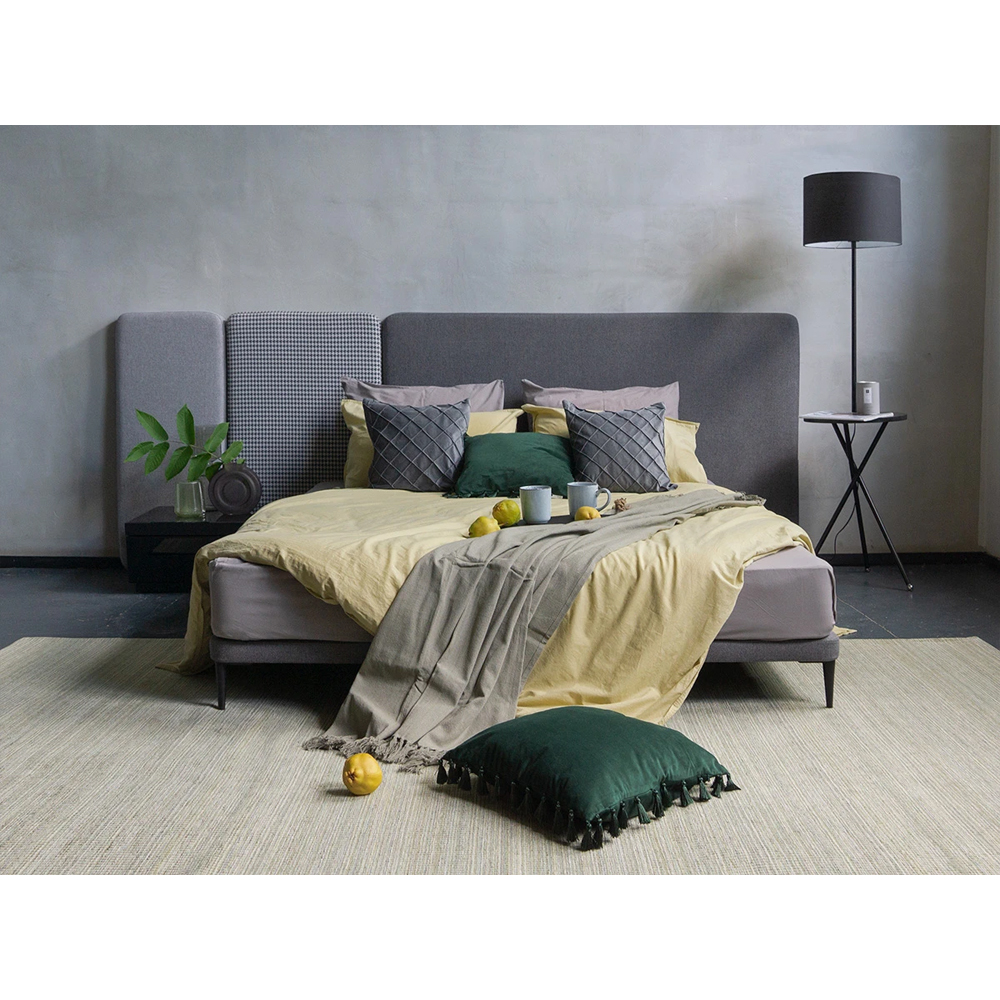 Кровать с большим мягким изголовьем Unity Grey Bed