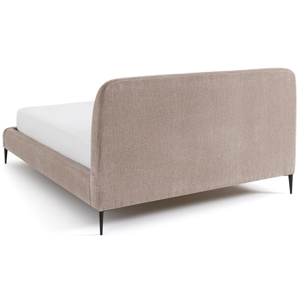 Кровать с обивкой велюр Hazel Velour Beige Bed