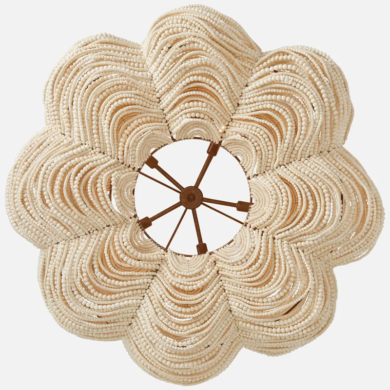 Круглая люстра волнистой формы с декором из круглых деревянных бусин White Wooden Beads Chandelier L