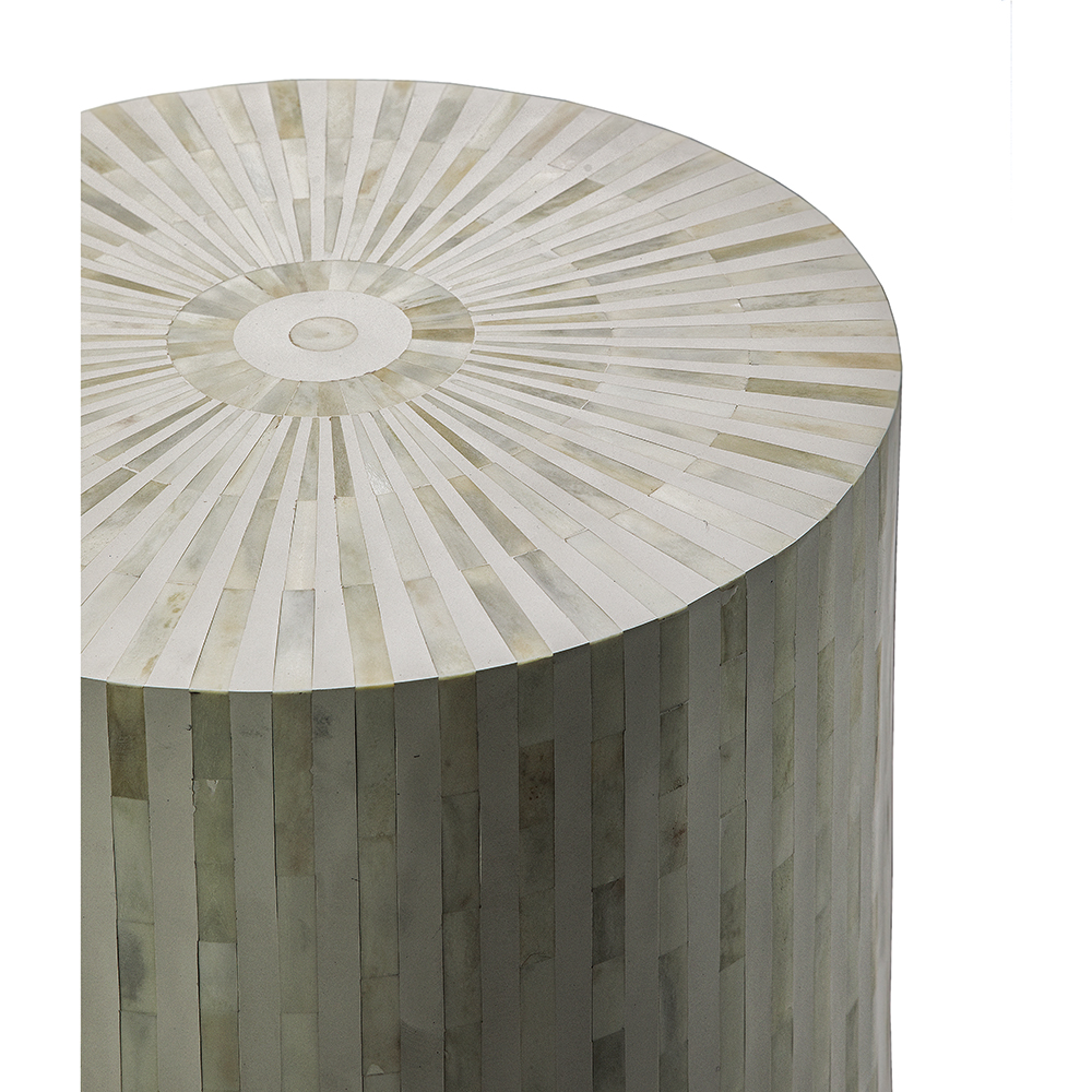Круглый приставной столик с инкрустацией RADIAL BONE INLAY SIDE TABLE