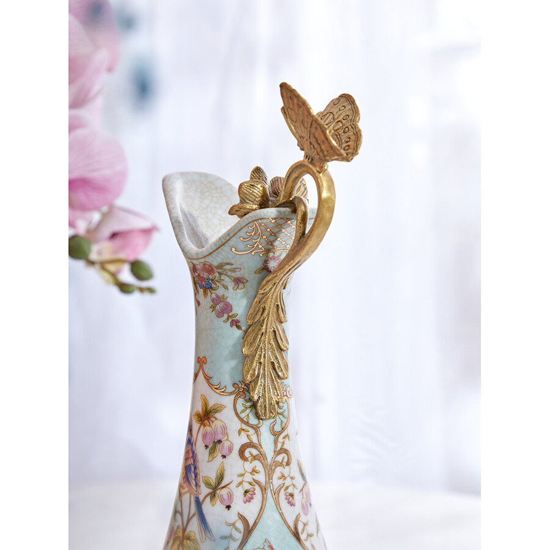 Кувшин с цветочным рисунком и бронзовой ручкой Blue Garden