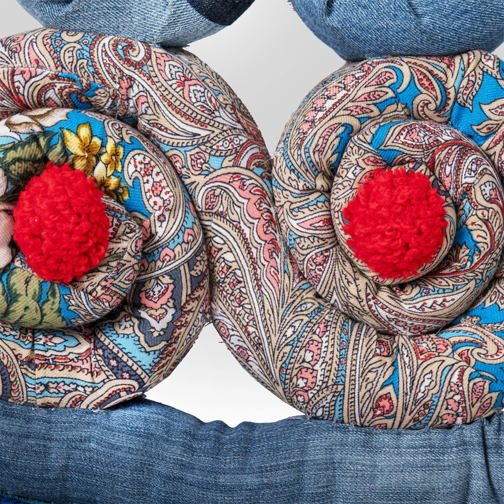 Кукла из одежды и павлопосадских платков Rusalka Blue Jeans