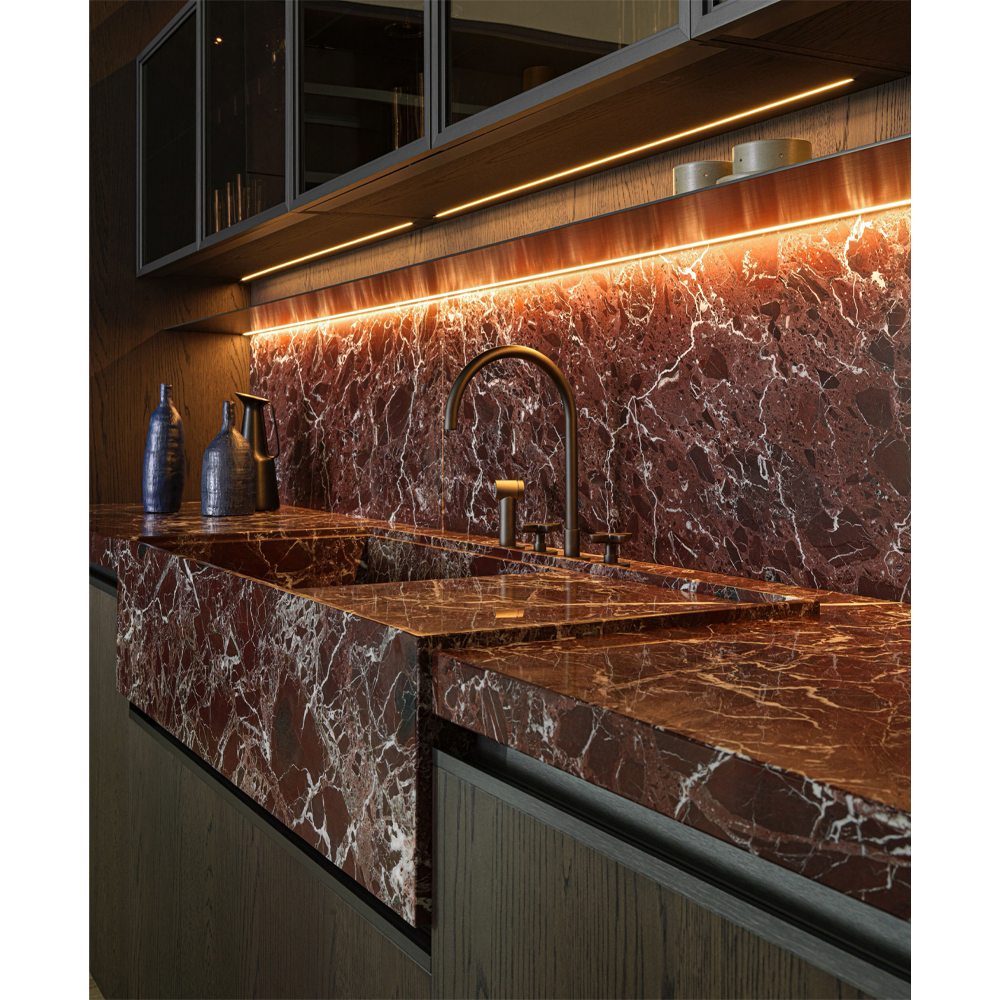 Кухонный гарнитур из красного мрамора и дерева VVD Dada Engenereed Kitchen