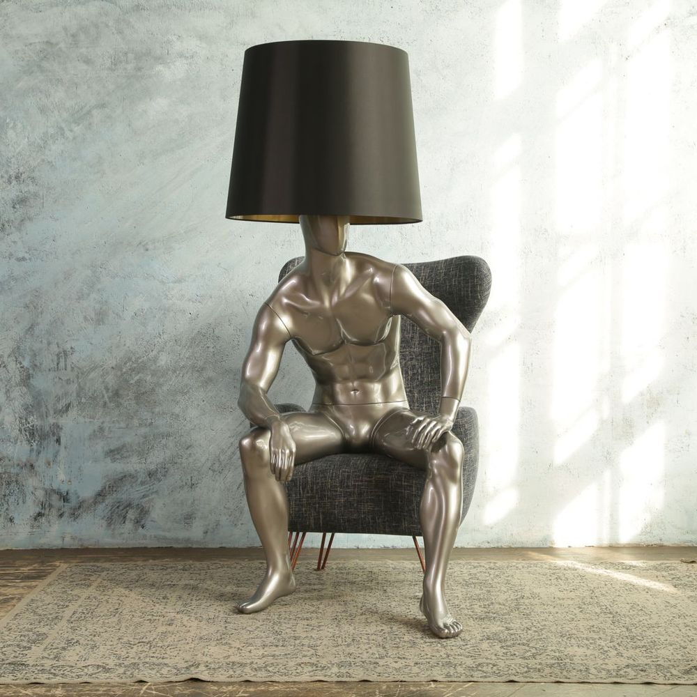 Лампа MALE MANNEQUIN LAMP с абажуром