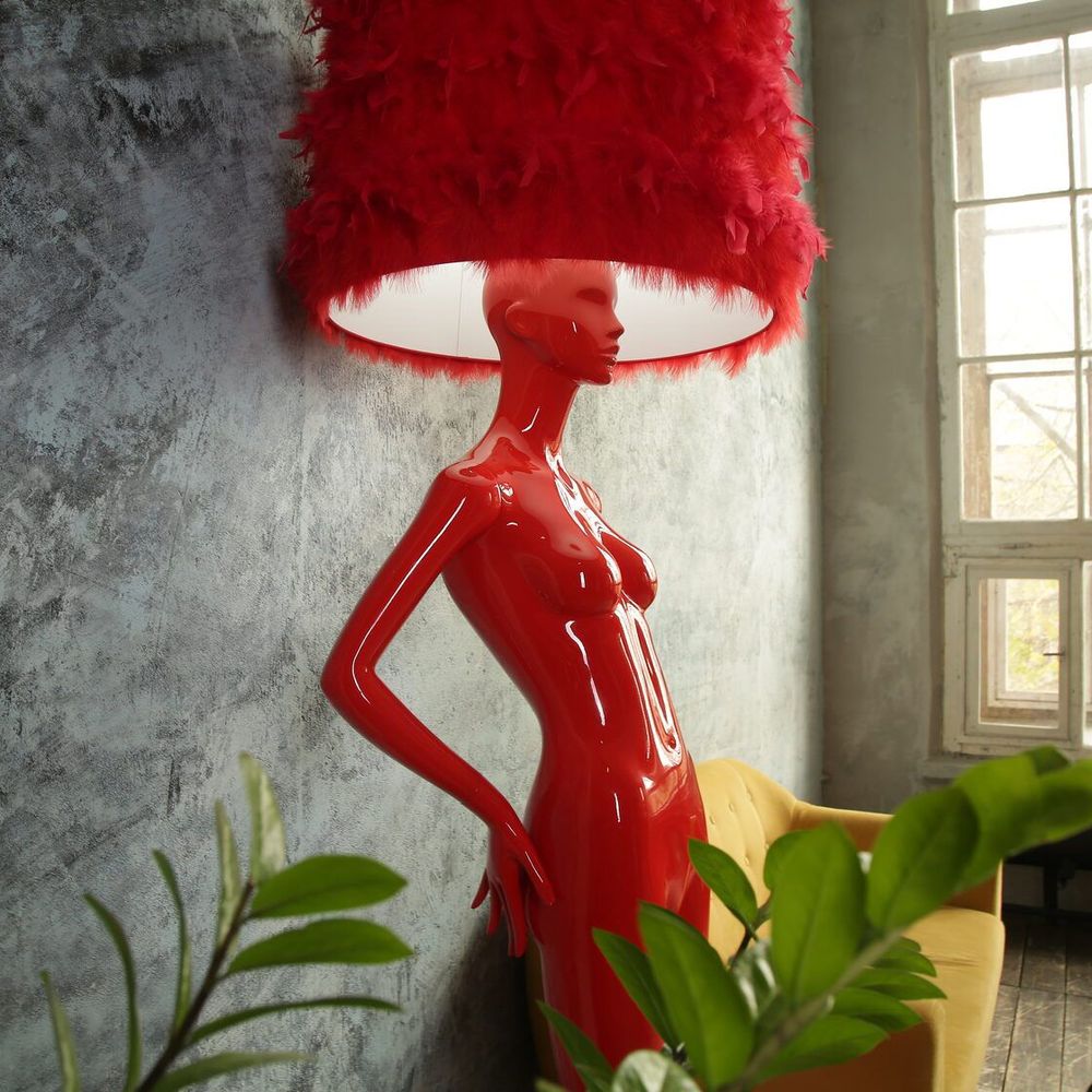 Лампа MANNEQUIN LAMP с абажуром созерцание силуэта