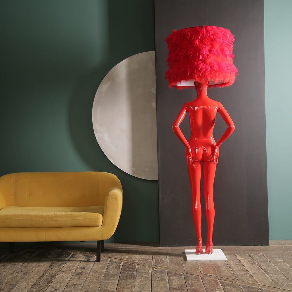 Лампа MANNEQUIN LAMP с абажуром созерцание силуэта