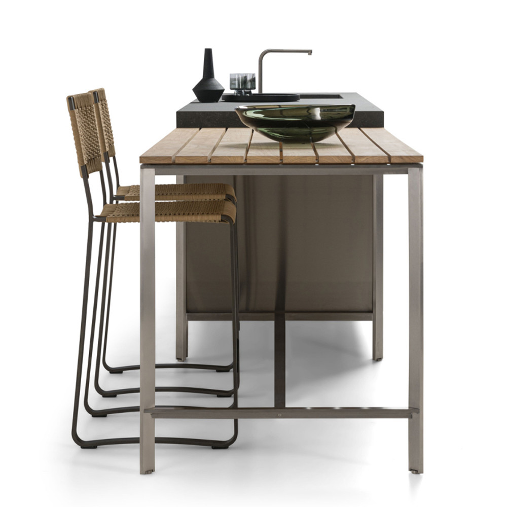 Летняя кухня из камня HELIOS Dada Engenereed Kitchen