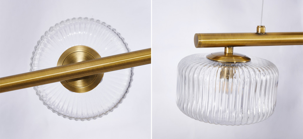 Люстра Blown Glass с прозрачными рельефными плафонами