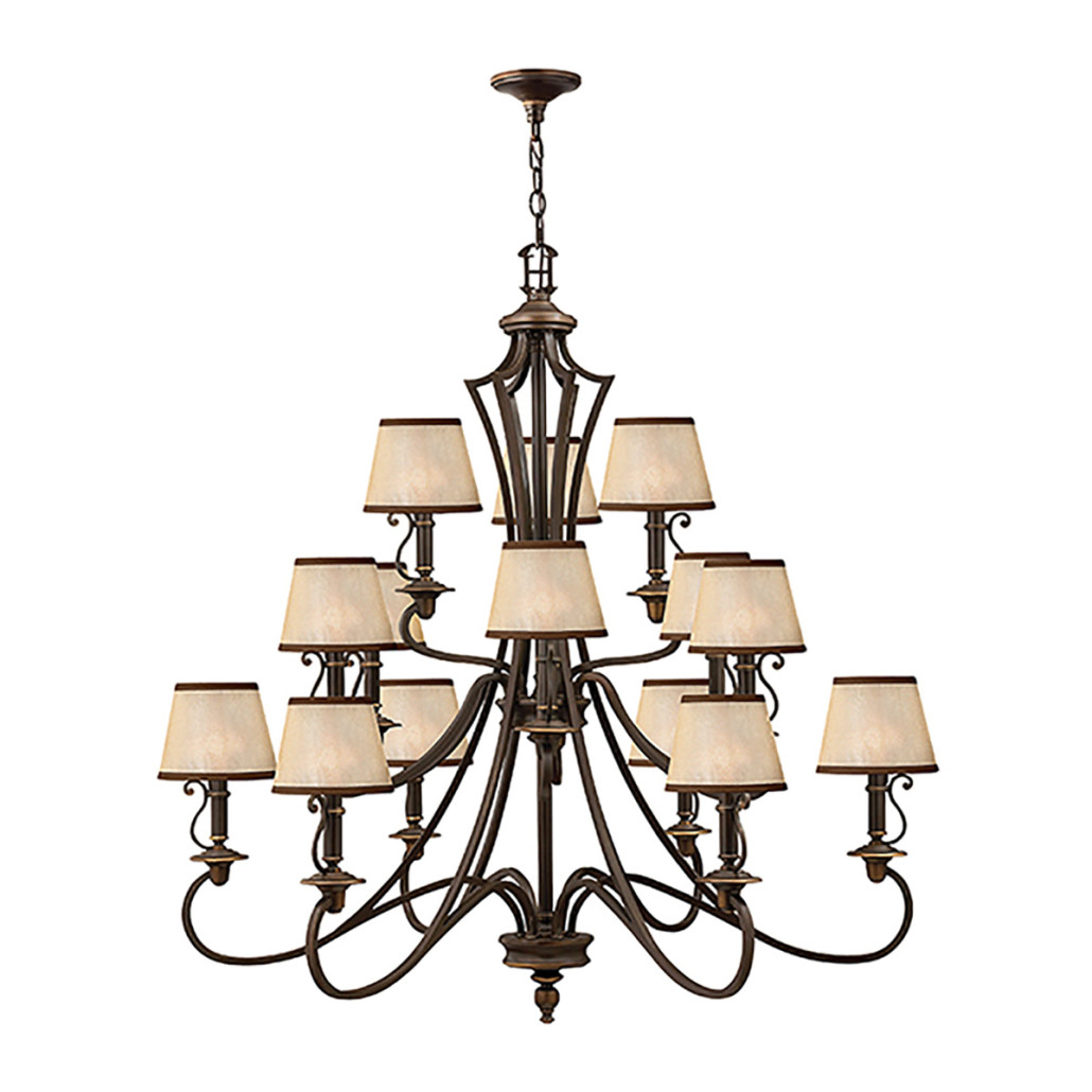Люстра бронзового цвета с бежевыми абажурами из органзы в классическом стиле Hinkley