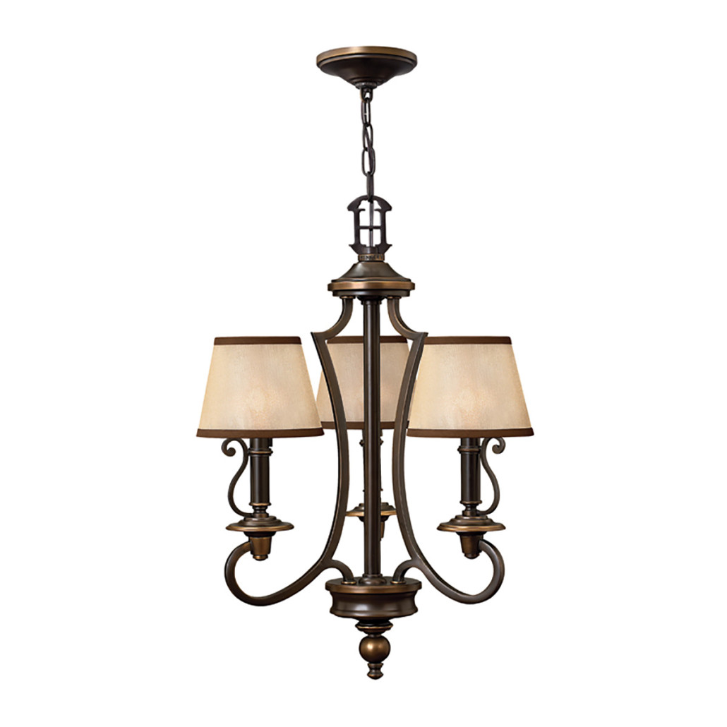 Люстра бронзового цвета с бежевыми абажурами из органзы в классическом стиле Hinkley