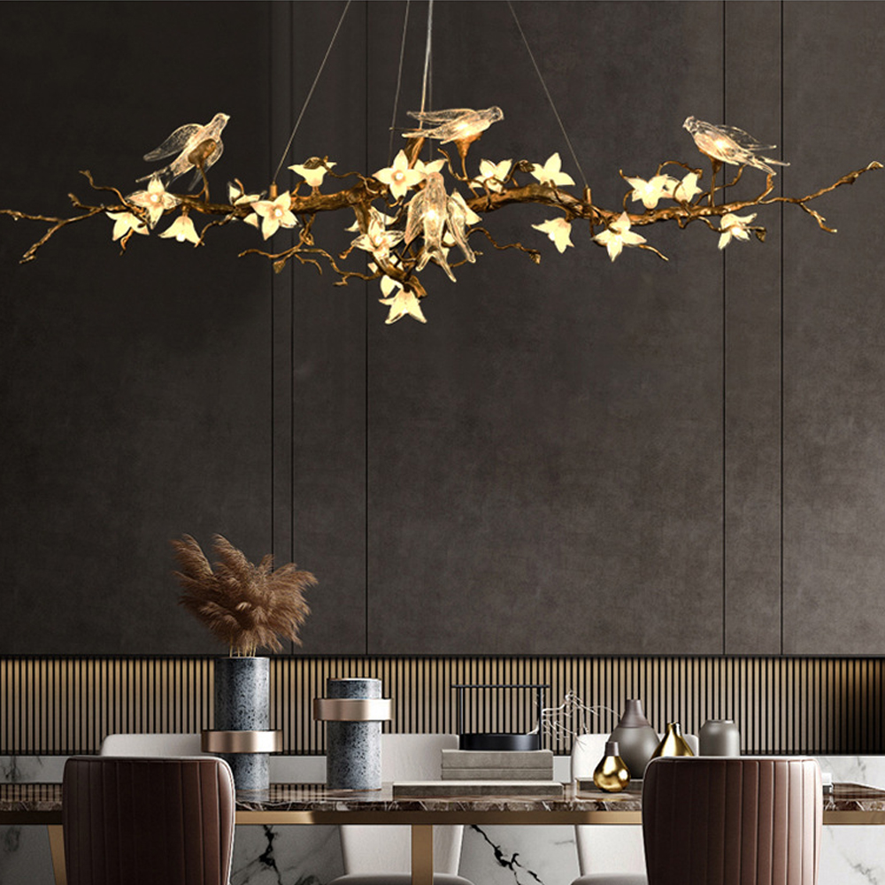 Люстра в виде золотой ветки с цветами и птичками Marvelous Garden