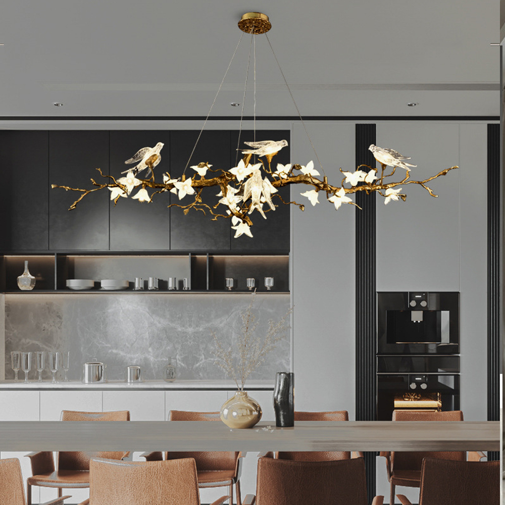 Люстра в виде золотой ветки с цветами и птичками Marvelous Garden