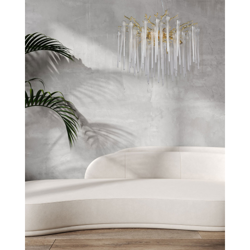 Люстра золотого цвета с декоративными ветками и длинными прозрачными стеклянными подвесами в форме сосулек Droplet Chandelier