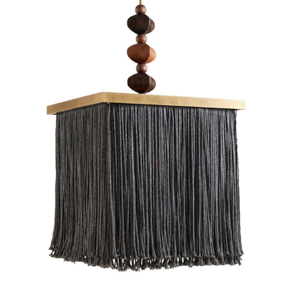 Люстра квадратная с бахромой и подвесом из деревянных бусин Psyche