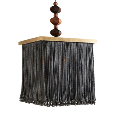 Люстра квадратная с бахромой и подвесом из деревянных бусин Psyche