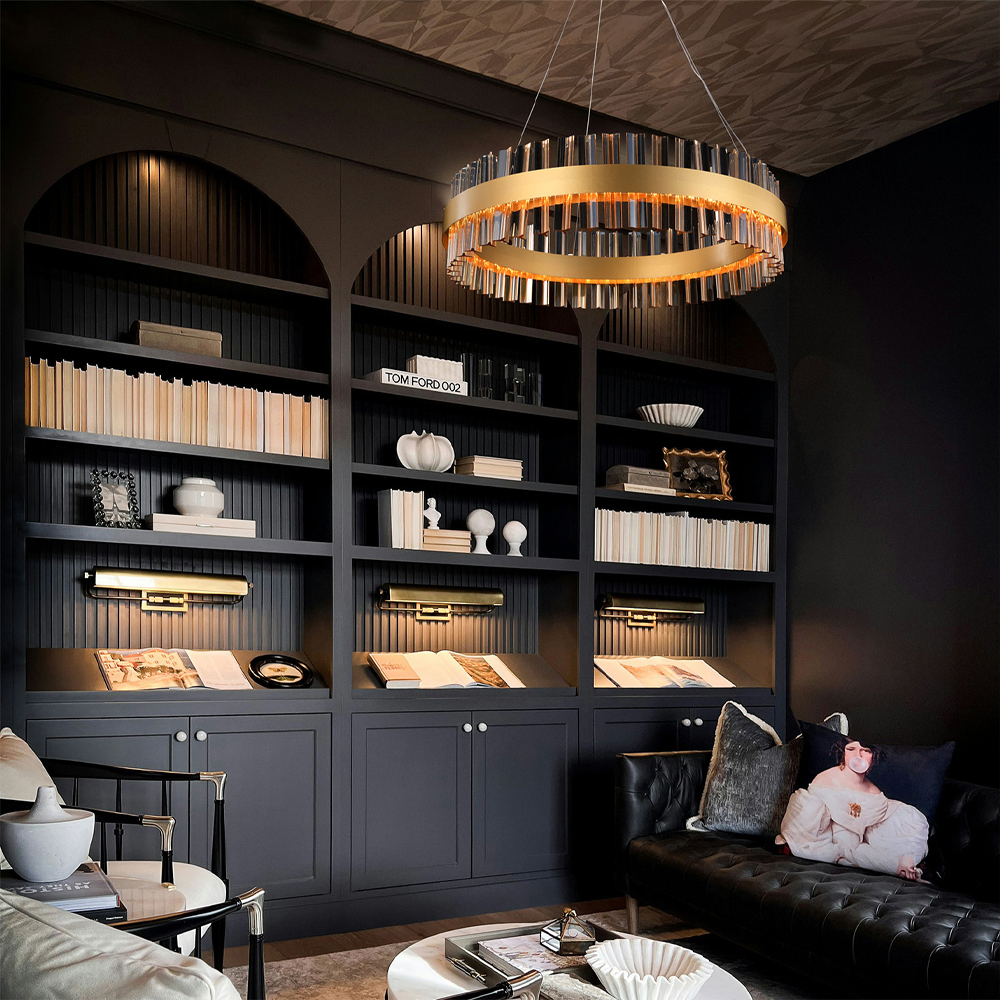 Люстра кольцевая чёрного цвета с вертикальными стеклянными элементами Ring Horizontal