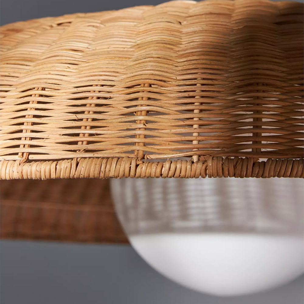 Люстра круглая из ротанга Long Lasting Chandelier