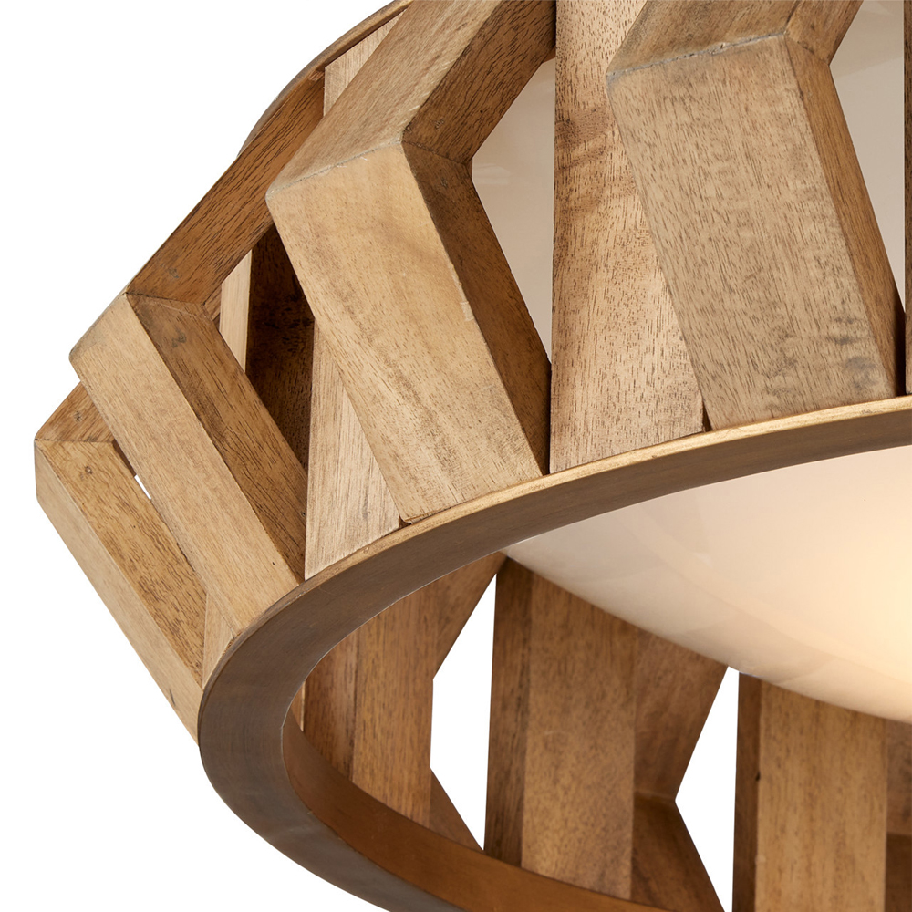 Люстра круглая из толстых деревянных реек Wooden Slats