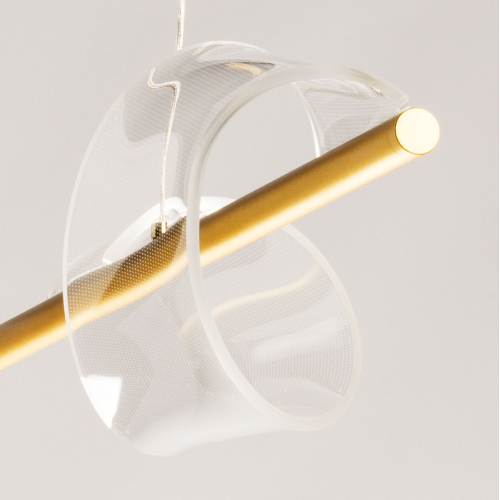 Люстра линейная золотистого цвета с двумя прозрачными волнистыми элементами Wave Line