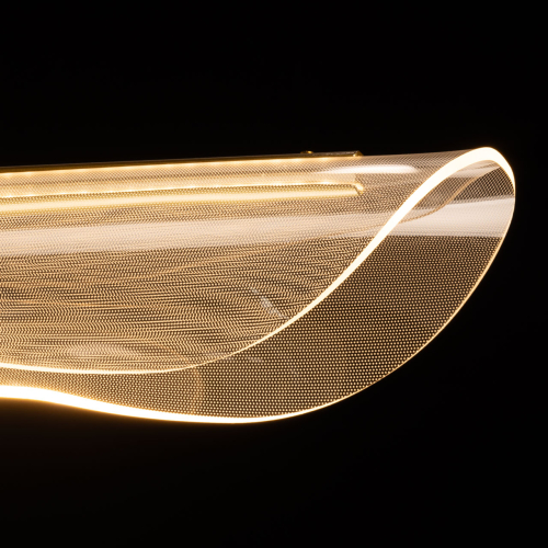 Люстра линейная с прозрачным волнообразным плафоном Wave Line