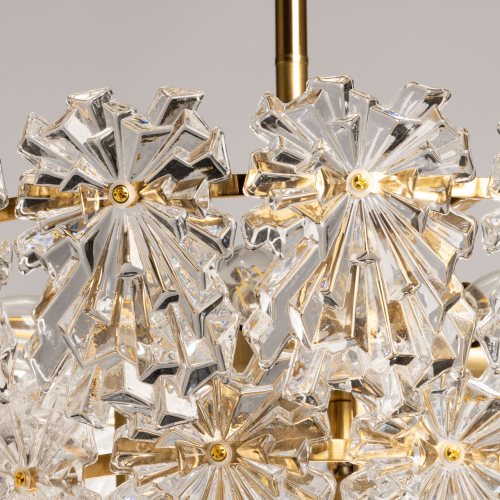 Люстра многоярусная с объемными прозрачными цветами Hanging Flowers