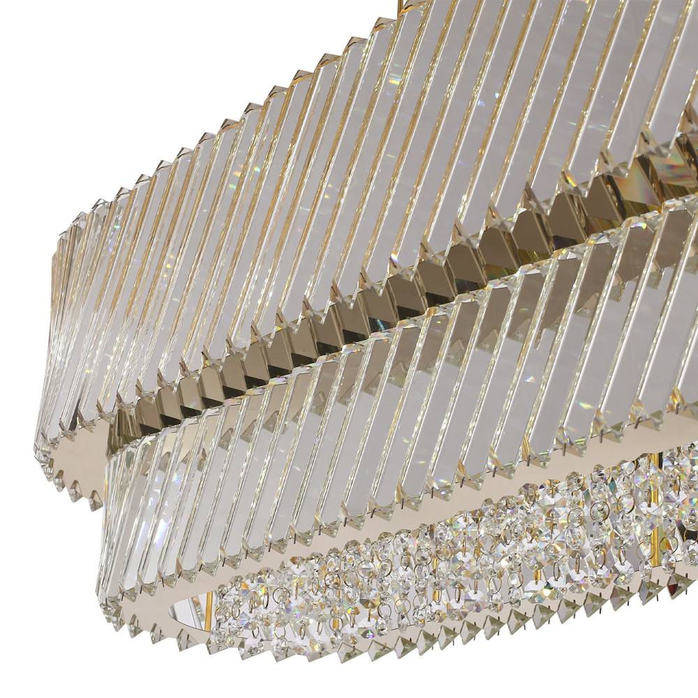 Люстра овальная в классическом обрамлении Light Connoisseurs Beauty