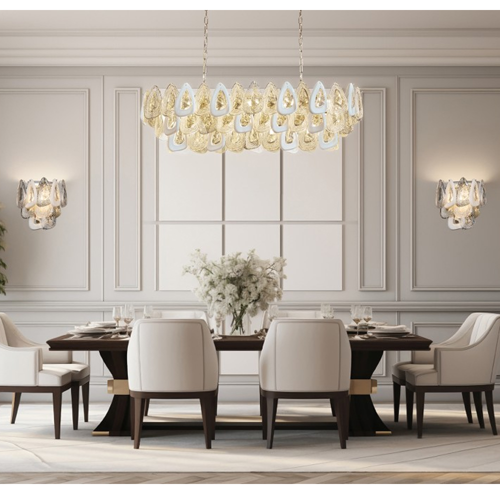 Люстра овальная с многослойными белыми и прозрачными подвесками Character Chandelier