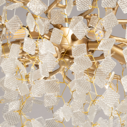 Люстра подвесная золотого цвета с декоративными ветвями и прозрачными рельефными подвесками FAIRYTREE Light