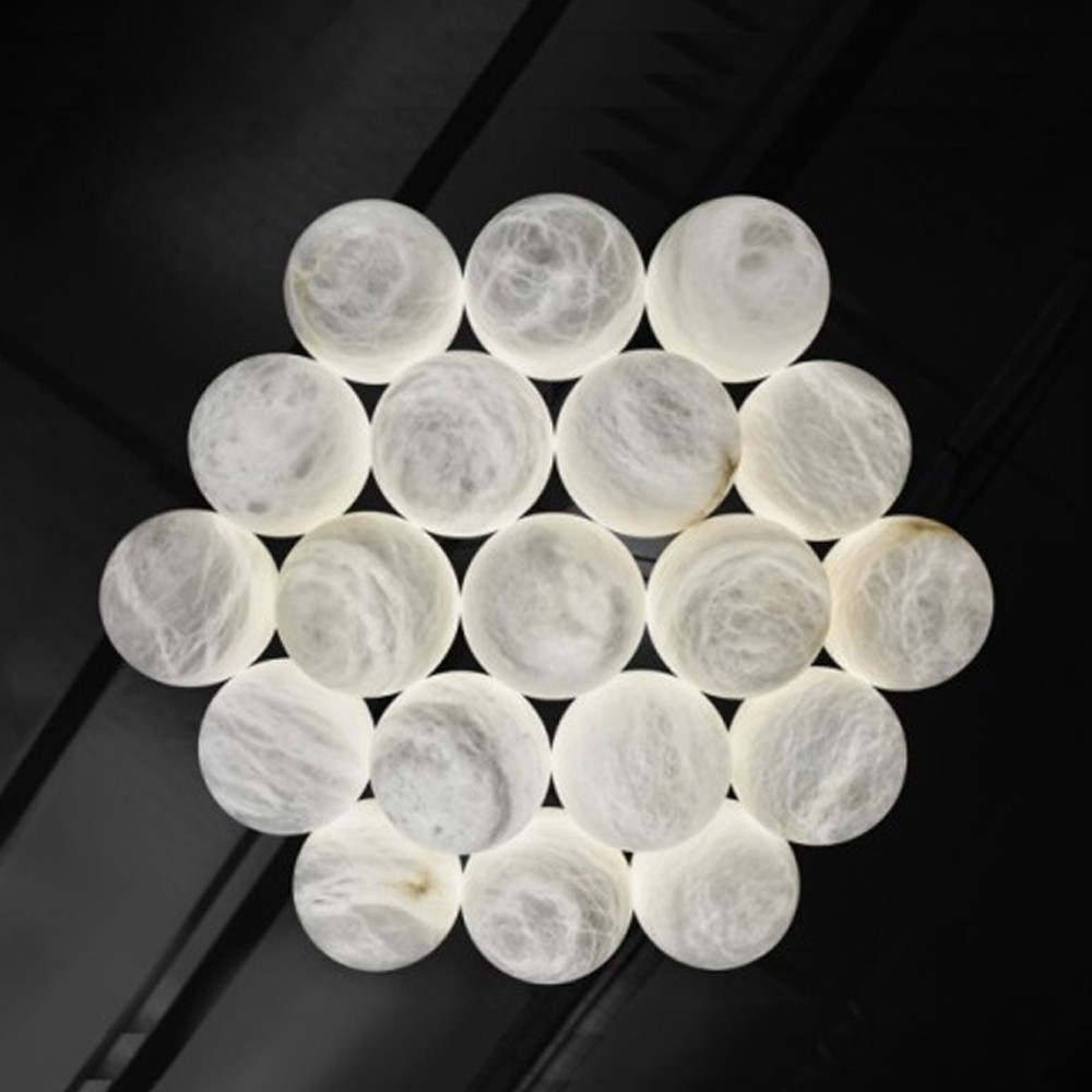 Люстра подвесная круглая с сферическими плафонами из натурального камня Glowing Spheres