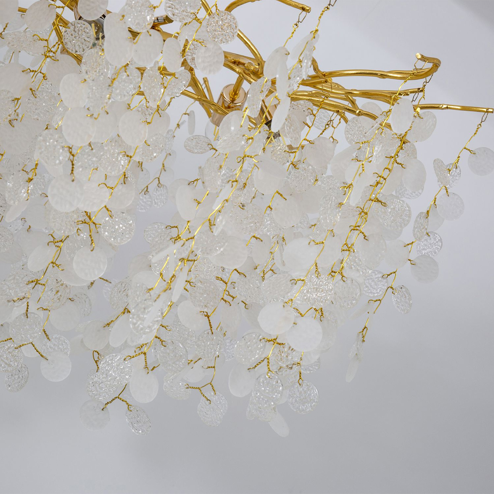 Люстра подвесная с золотистыми ветками и стеклянными подвесками в виде листьев Длина 130 см FAIRYTREE Light